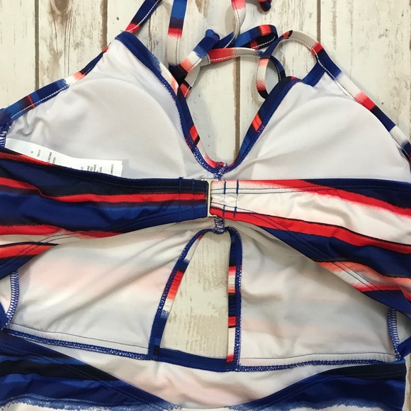 Clean Water one pieces Bathing Suit - Picture 4 of 7